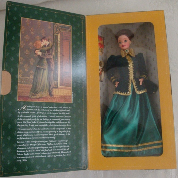 1996 Hallmark Yuletide Romance Barbie Doll NIB - Picture 1 of 7
